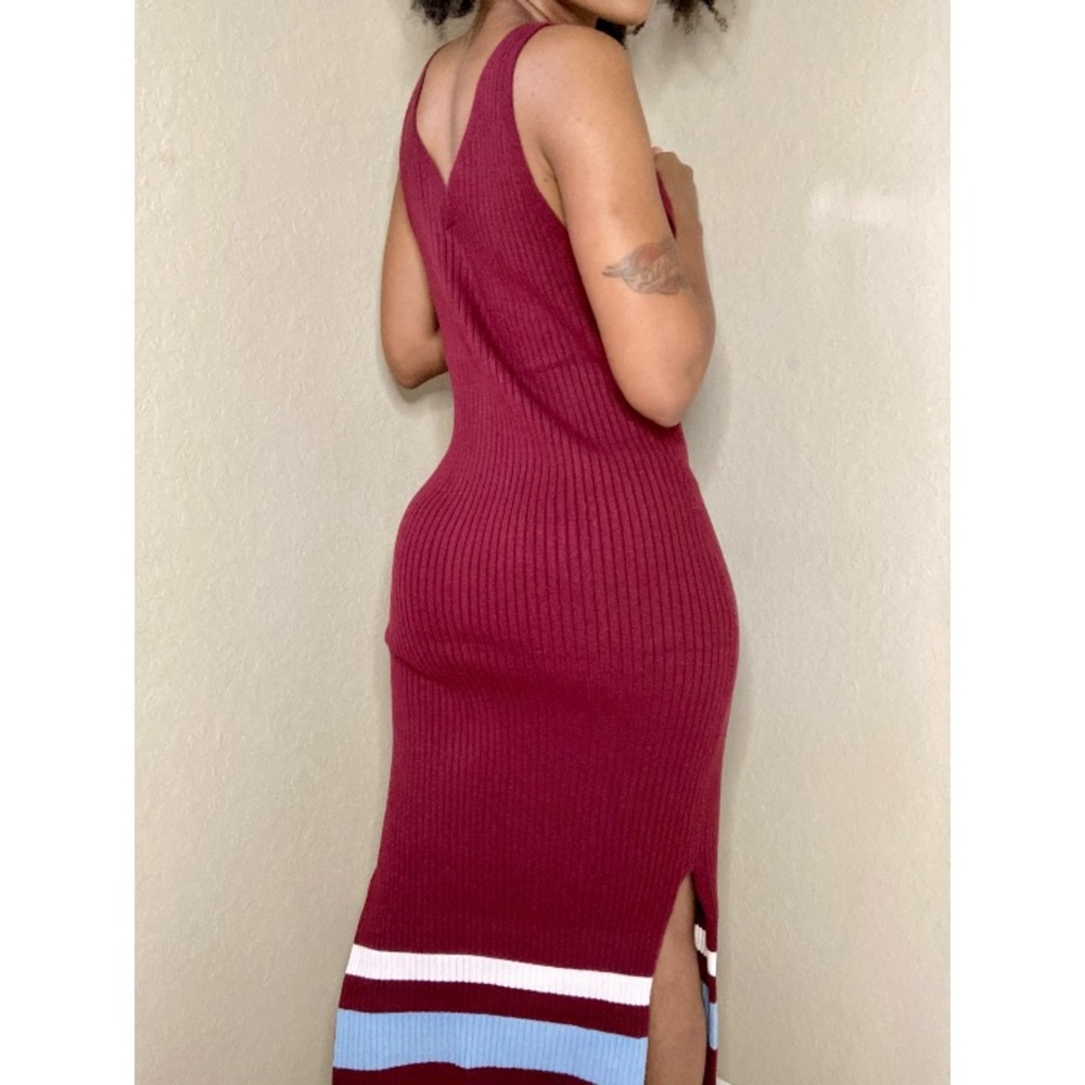❤️ Color Block Ribbed Midi Dress ❤️ - Picture 3 of 6